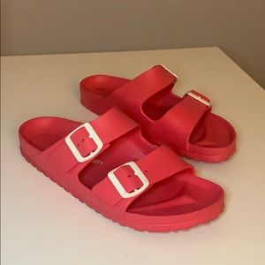 Pink Birkenstock’s